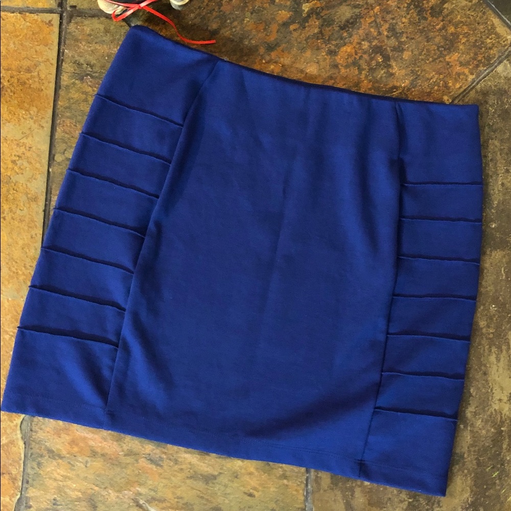 Basic House Royal Blue Stretch Skirt L